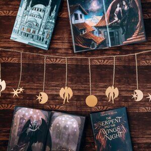 Serpent and the wings of night garland